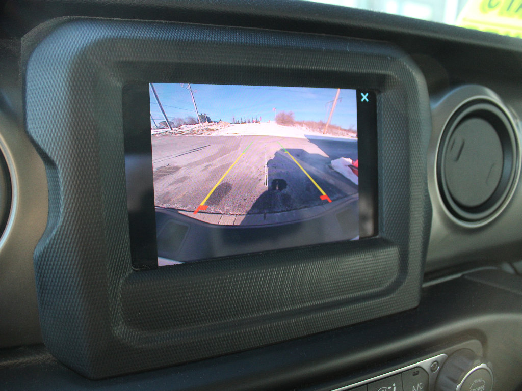 Used 2020 Jeep Gladiator Sport w/ Quick Order Package 24S image 29