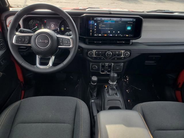 Used 2025 Jeep Wrangler Unlimited Sahara image 28