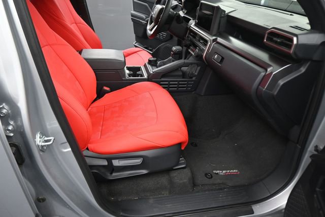 Used 2025 Toyota 4Runner TRD Off-Road AWD/4WD image 65