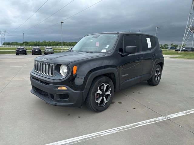 Used 2016 Jeep Renegade Sport w/ Power & Air Group FWD image 2