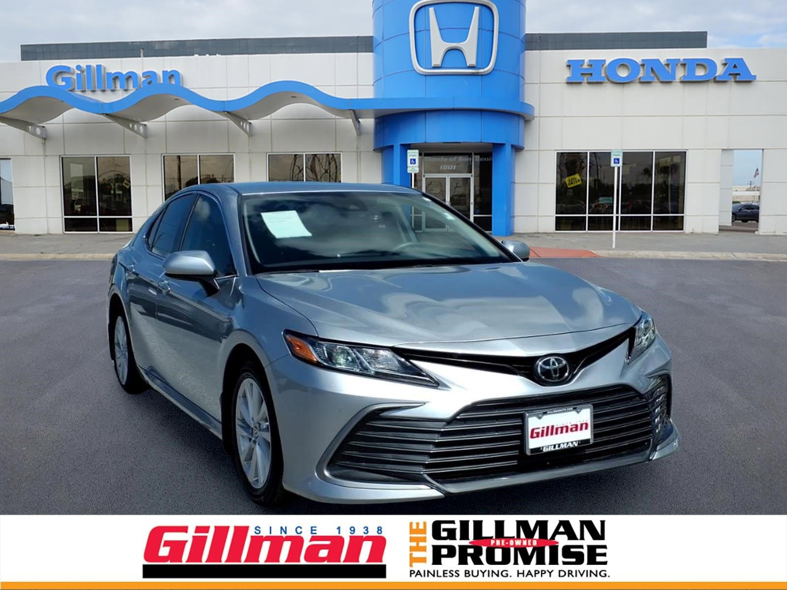 Used 2022 Toyota Camry LE FWD video 1