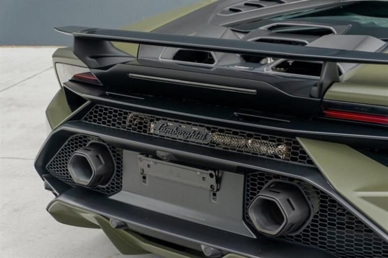 Used 2023 Lamborghini Huracan Tecnica image 38