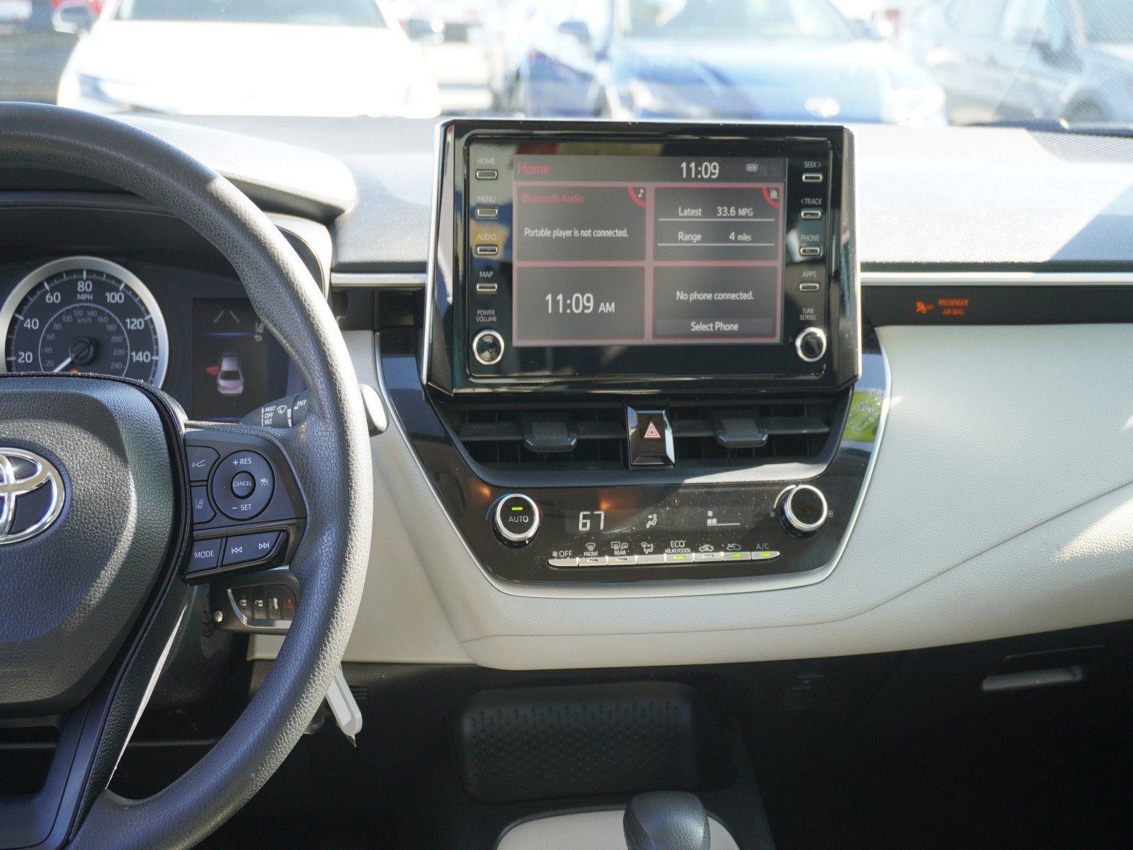 Used 2020 Toyota Corolla LE image 14