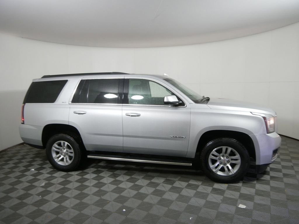 Used 2020 GMC Yukon SLT image 2