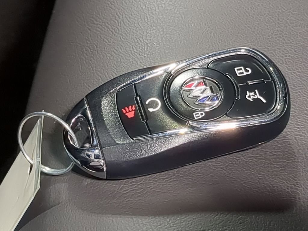 Used 2024 Buick Enclave Avenir w/ Avenir Technology Package AWD/4WD image 43