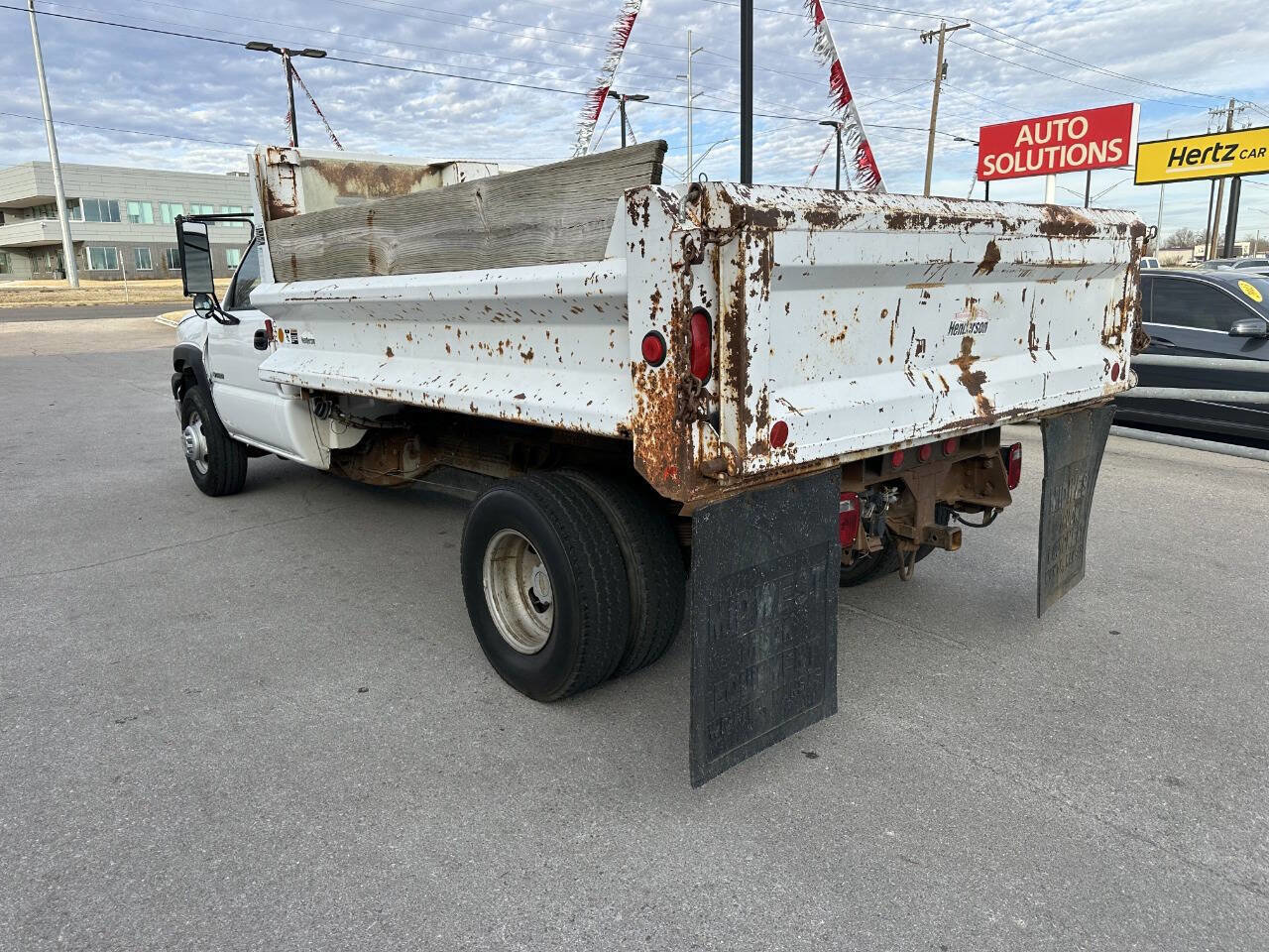 Used 2005 Chevrolet Silverado 3500 2WD Regular Cab image 5