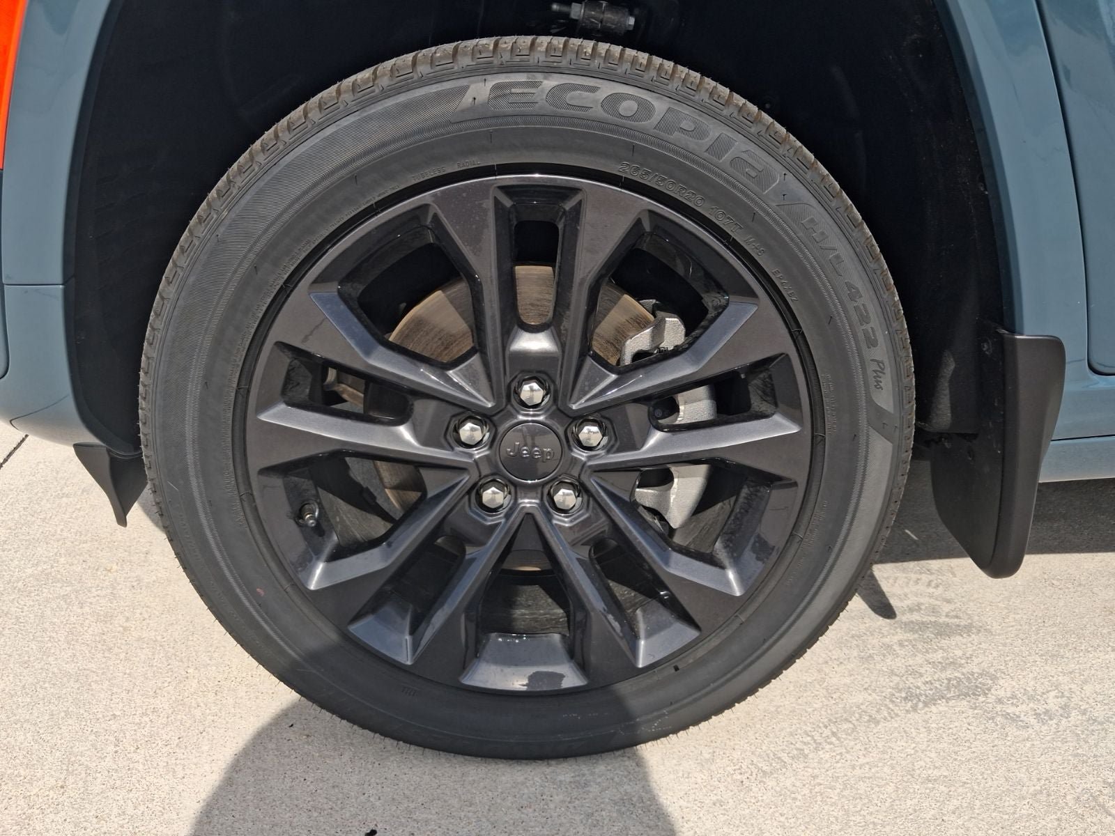 New 2026 Jeep Grand Cherokee L Limited AWD/4WD image 10