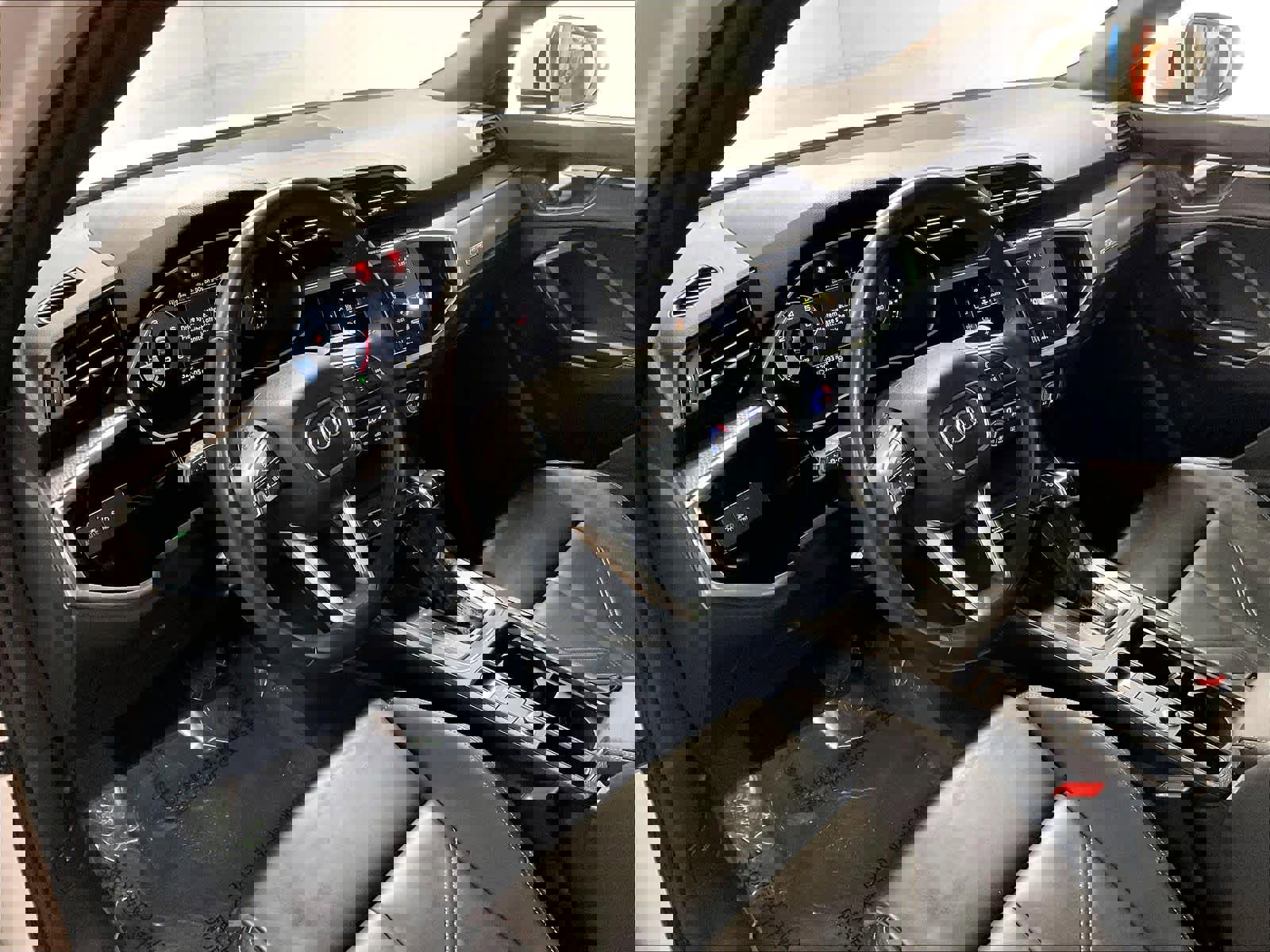 Certified 2023 Audi Q3 2.0T Premium w/ Black Optic Sport Package image 15