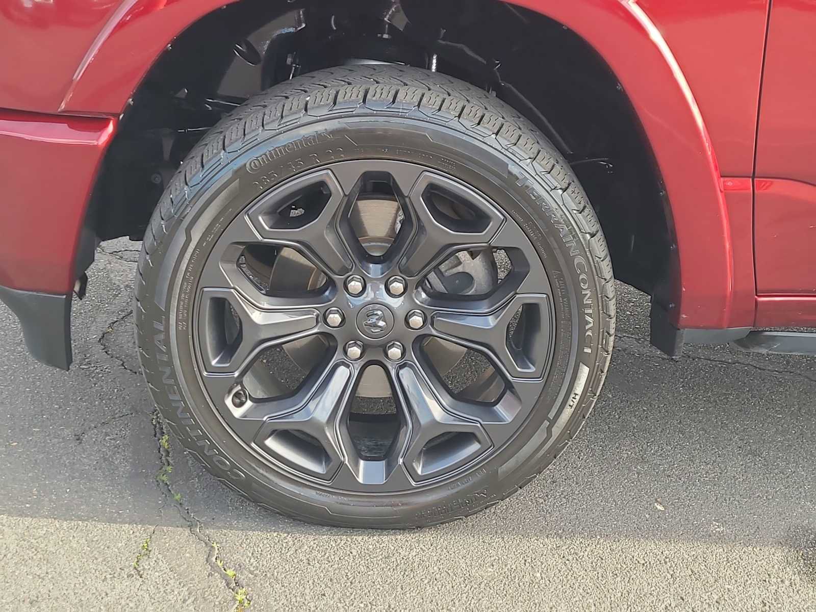 Used 2021 RAM 1500 Limited w/ Night Edition image 16