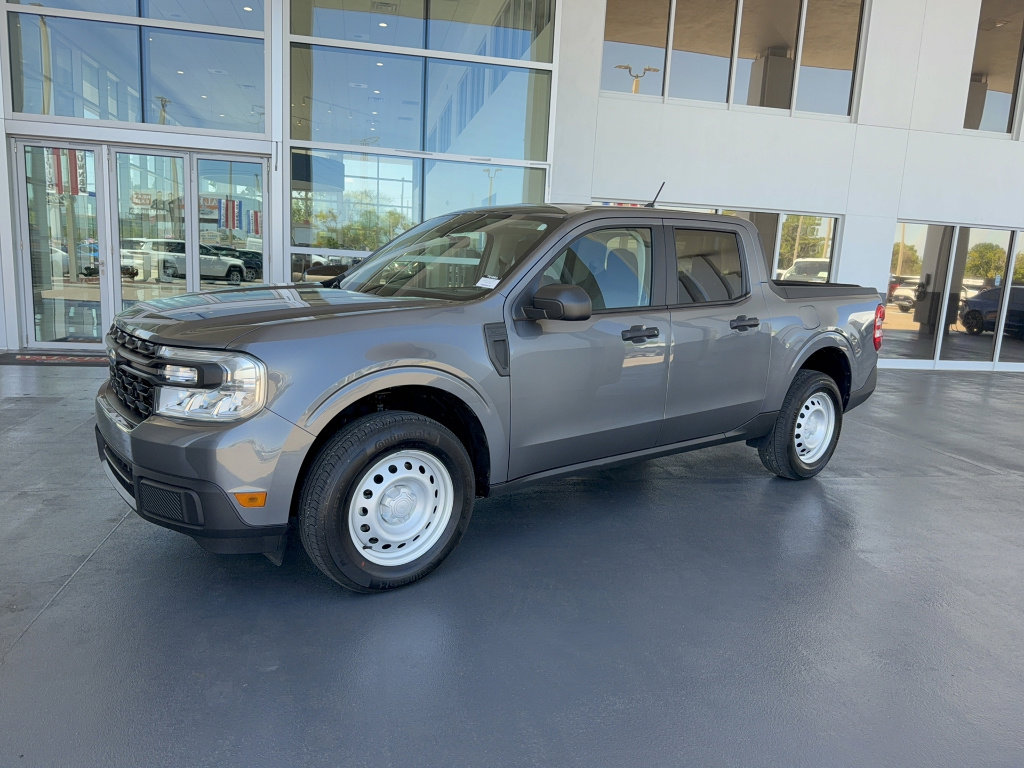 Certified 2023 Ford Maverick XL FWD image 2