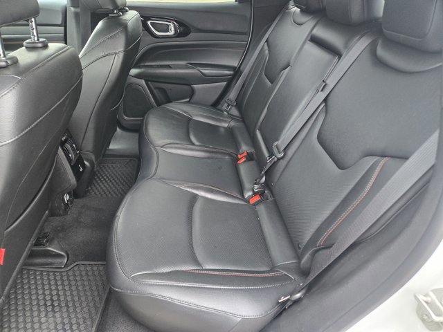 Used 2025 Jeep Compass Trailhawk w/ Trailhawk Elite Group AWD/4WD image 16