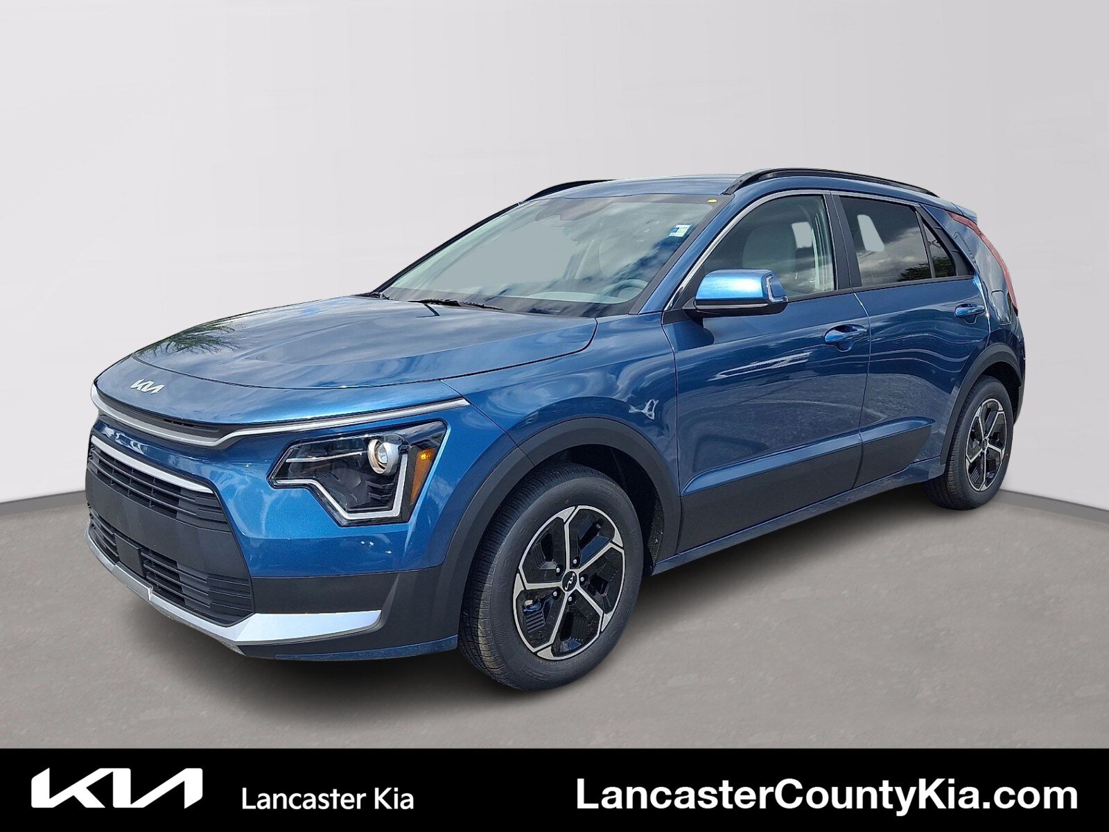 New 2026 Kia Niro EX FWD image 1