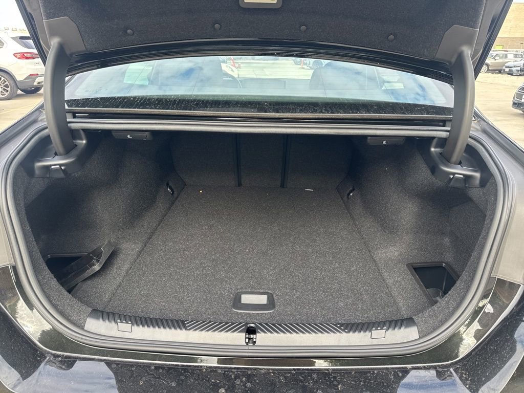 Certified 2024 BMW i5 eDrive40i w/ M Sport Package RWD image 12