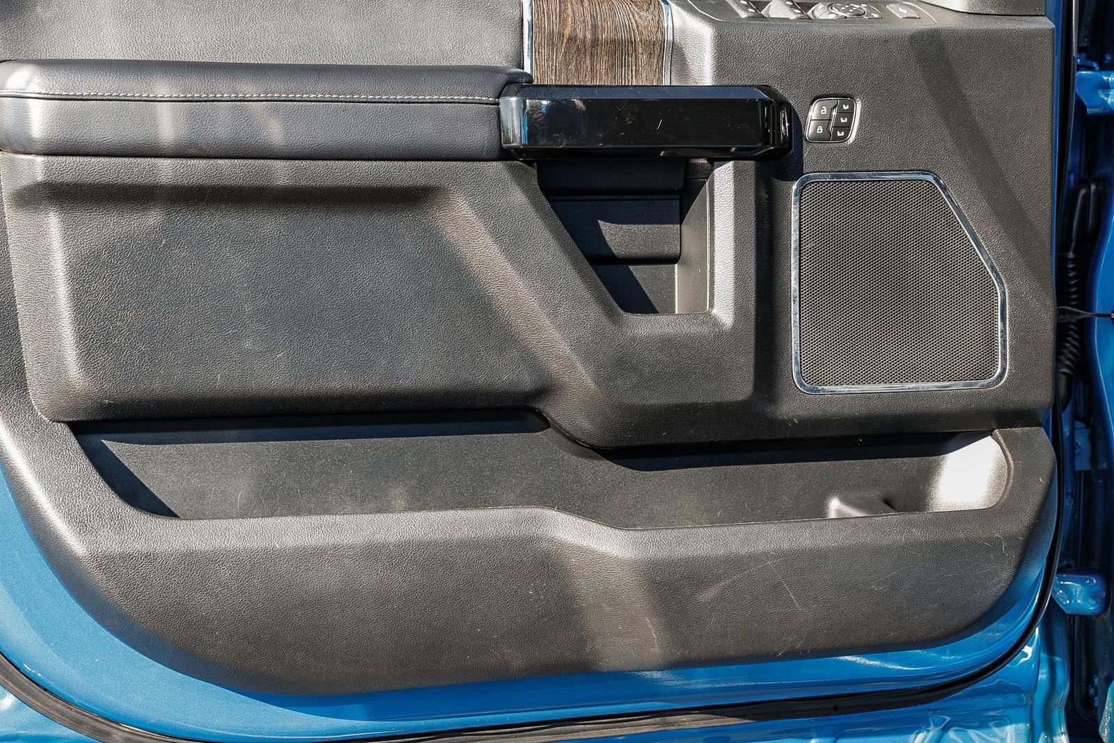 Used 2021 Ford F250 Lariat w/ Lariat Ultimate Package image 22