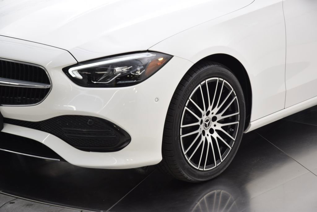 Used 2023 Mercedes-Benz C 300 Sedan image 11