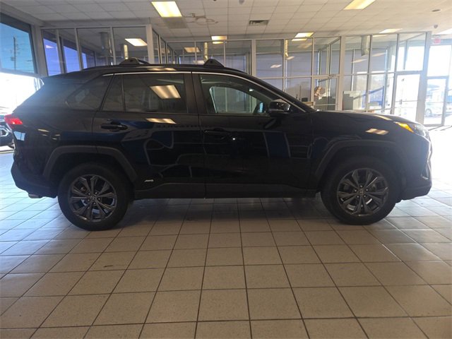 Used 2024 Toyota RAV4 XLE Premium image 9