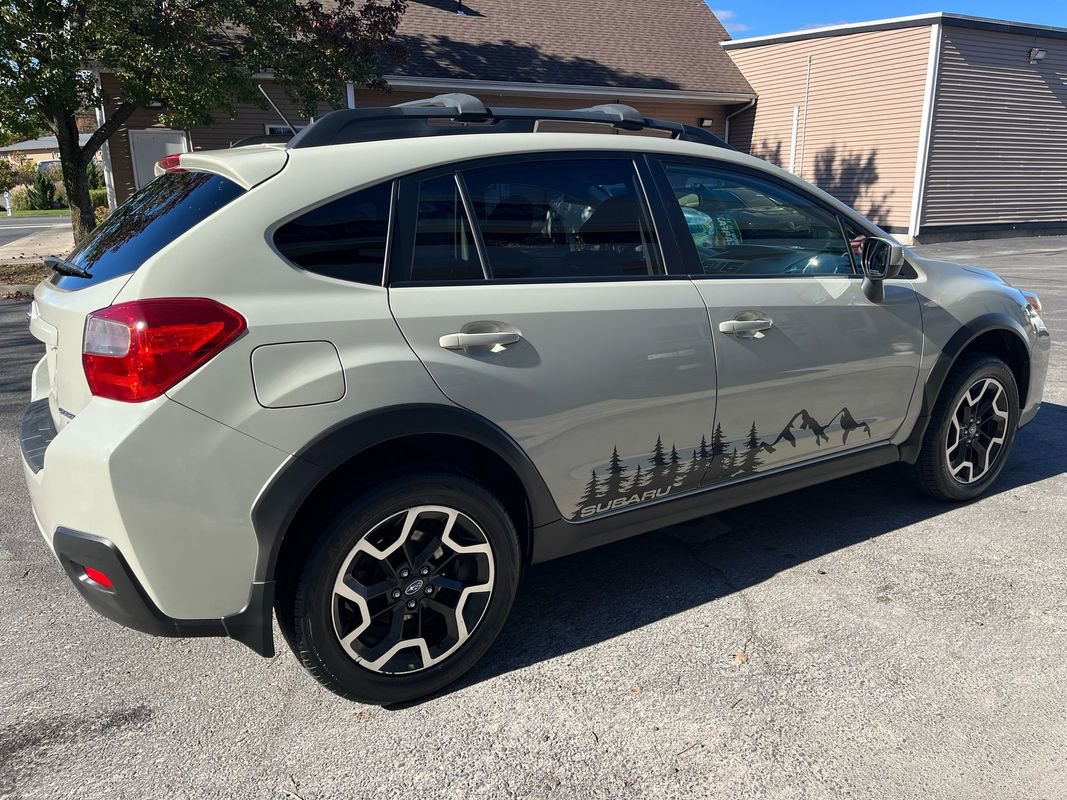 Used 2016 Subaru Crosstrek 2.0i Premium image 5