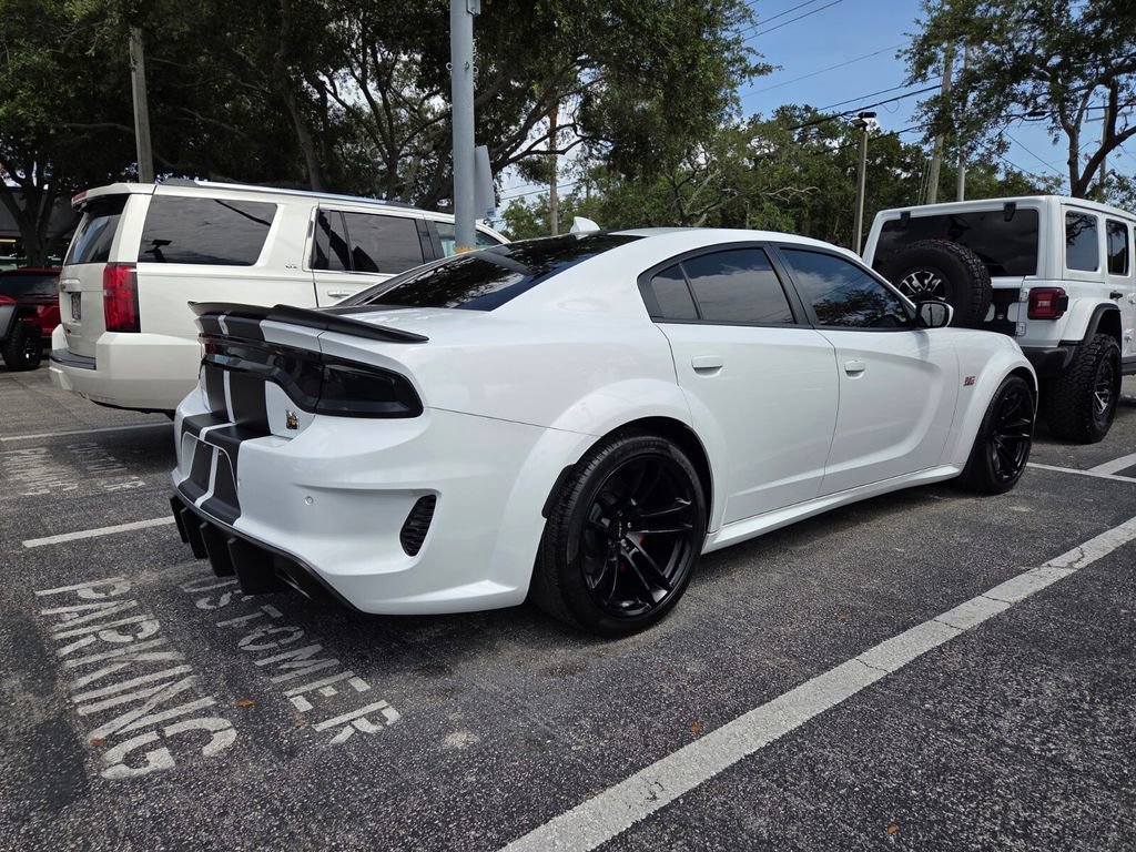 Used 2022 Dodge Charger Scat Pack RWD image 4