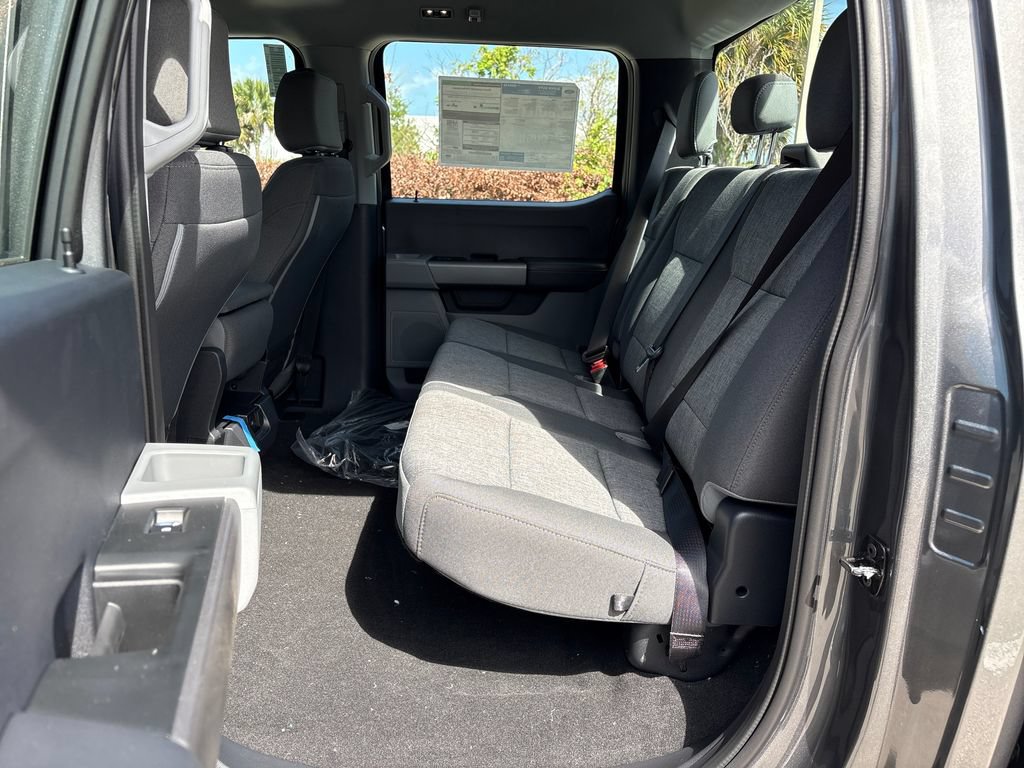 New 2026 Ford F250 XL w/ STX Appearance Package AWD/4WD image 30