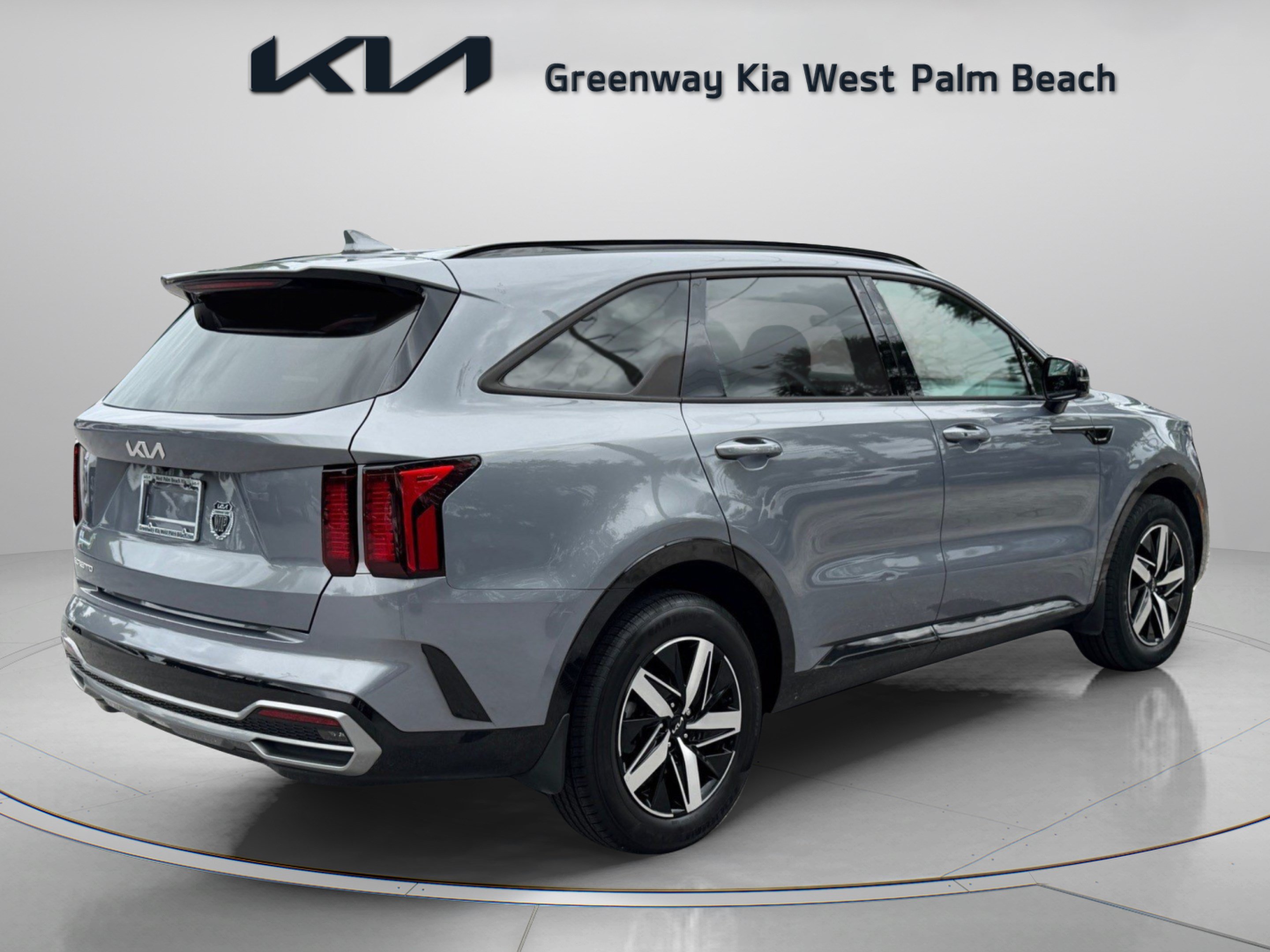 Certified 2023 Kia Sorento S FWD image 7