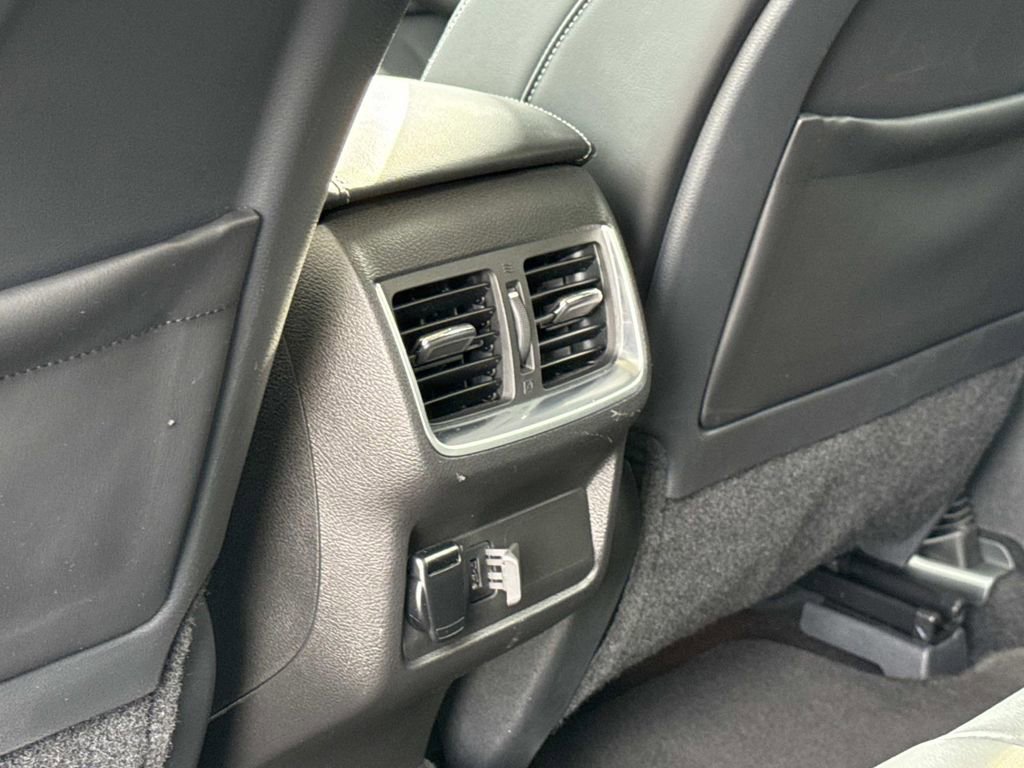 Used 2021 INFINITI QX50 Luxe image 17