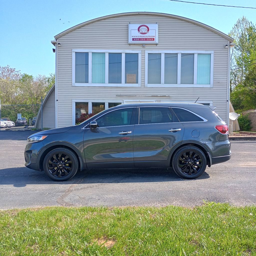 Used 2020 Kia Sorento EX image 2