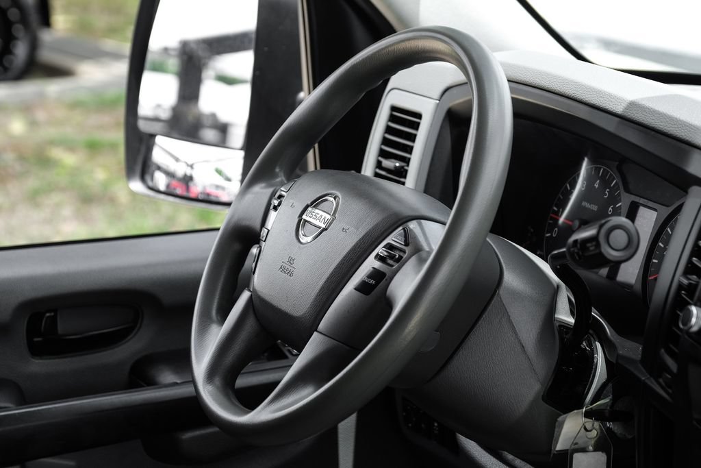 Used 2020 Nissan NV 2500 SV RWD image 10