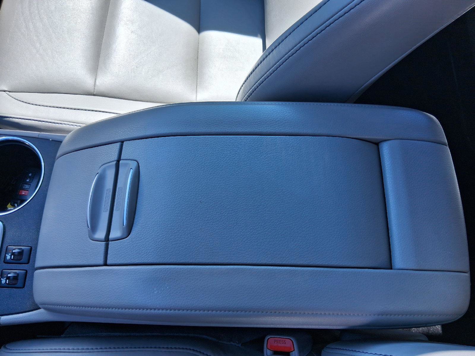 Used 2015 Toyota Highlander XLE AWD/4WD image 13