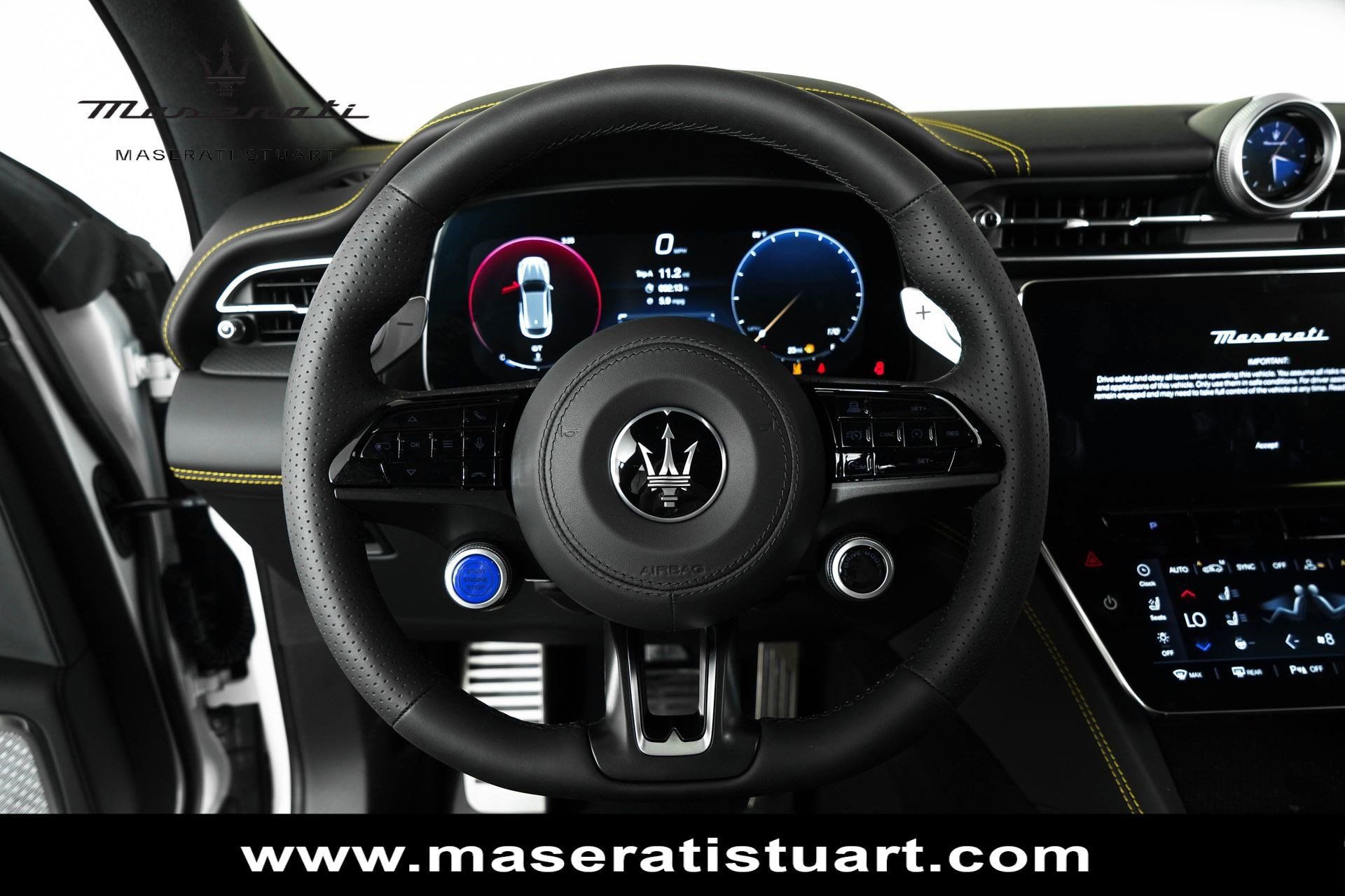 New 2025 Maserati Grecale Modena image 32