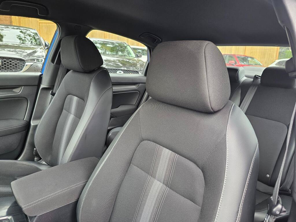 Used 2023 Honda Civic Sport image 21