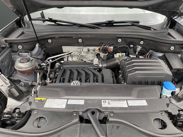 Used 2020 Volkswagen Atlas Cross Sport SE w/ Panoramic Sunroof Package image 33