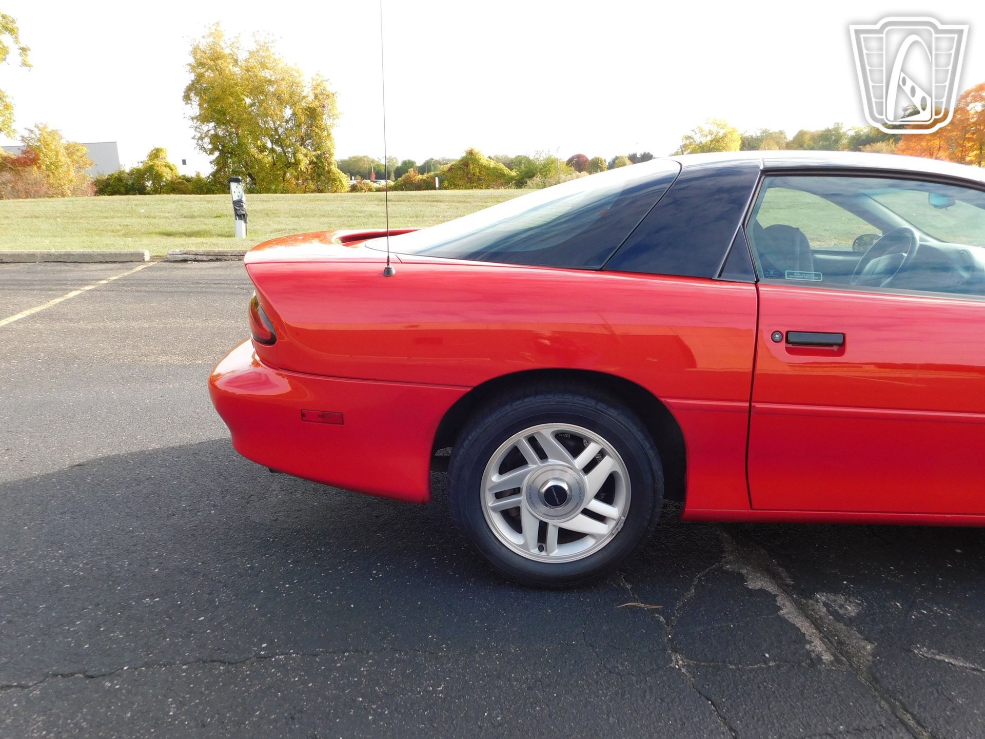 Used 1993 Chevrolet Camaro Z28 RWD image 25