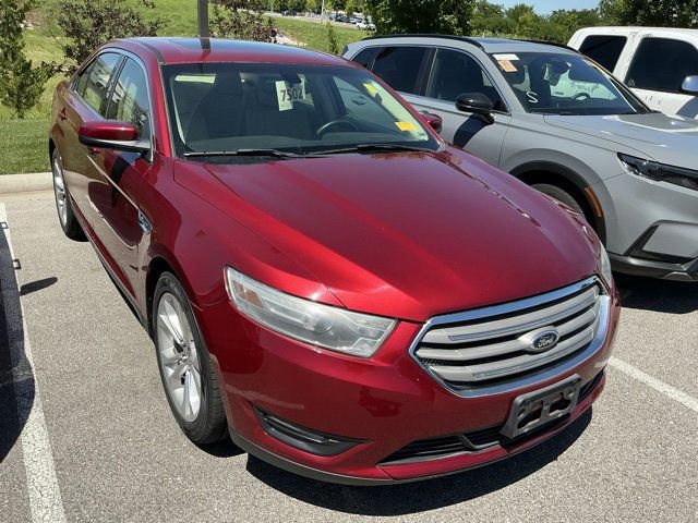 Used 2013 Ford Taurus SEL FWD image 4