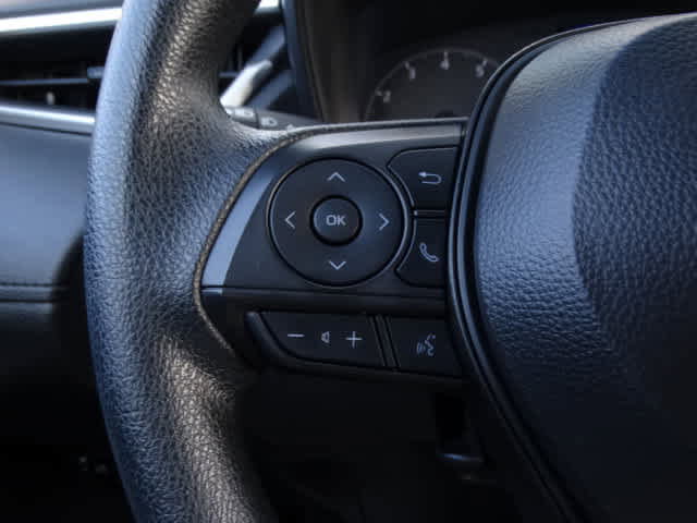 Used 2024 Toyota Corolla Cross Hybrid Nightshade Edition image 38