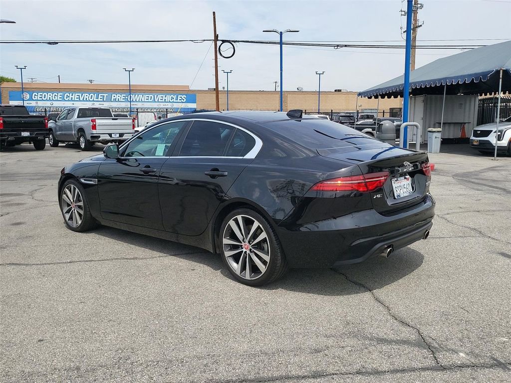 Used 2020 Jaguar XE S RWD image 33