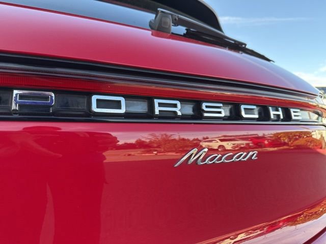 Used 2020 Porsche Macan image 17