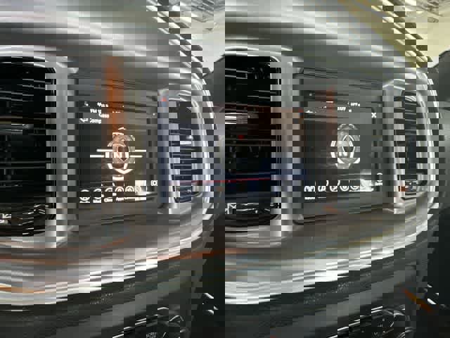 Used 2020 Dodge Charger SXT w/ Blacktop Package image 22