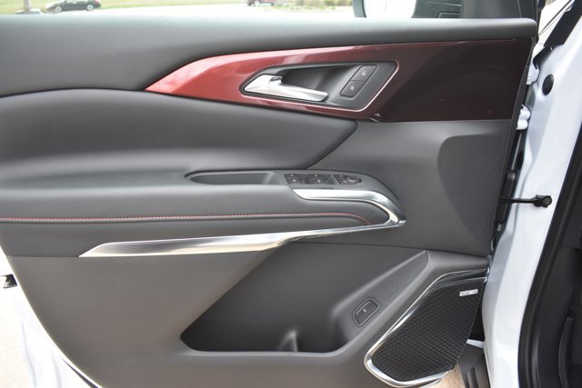 New 2026 Chevrolet Traverse Z71 image 12