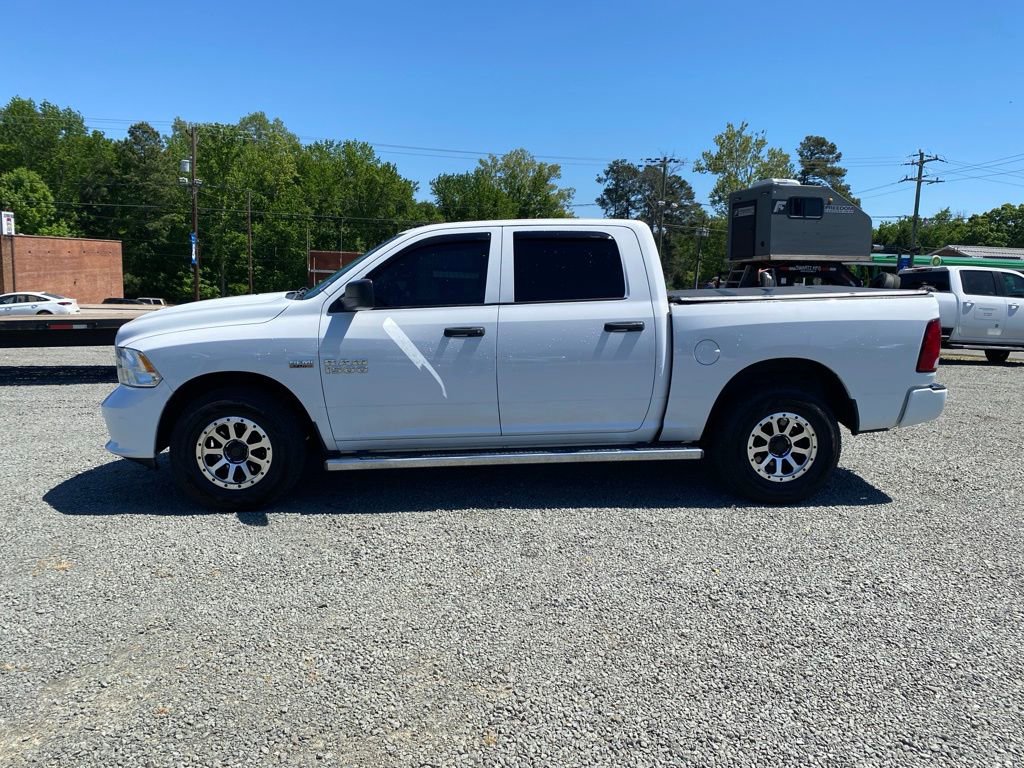 Used 2018 RAM 1500 Express AWD/4WD image 6