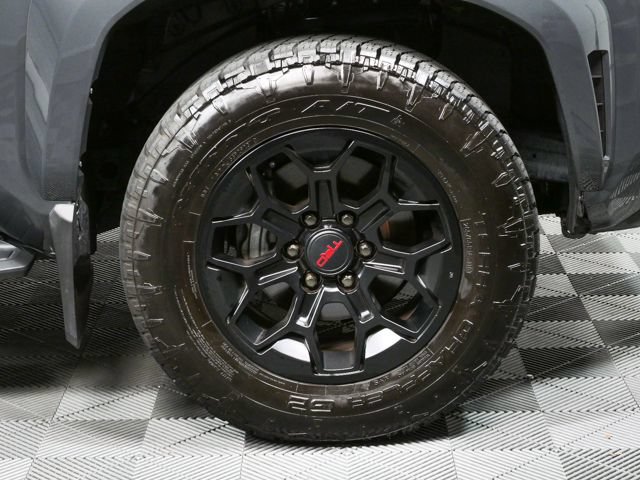 Used 2025 Toyota 4Runner TRD Sport Premium AWD/4WD image 6