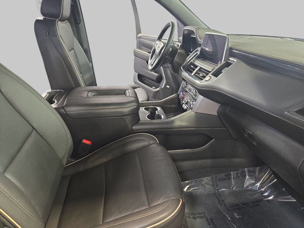 Used 2023 GMC Yukon XL SLT AWD/4WD image 10