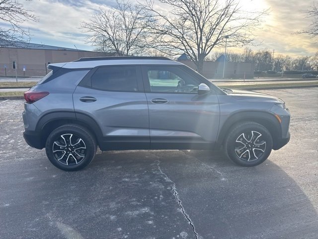 Used 2021 Chevrolet TrailBlazer ACTIV w/ Sun and Liftgate Package image 10