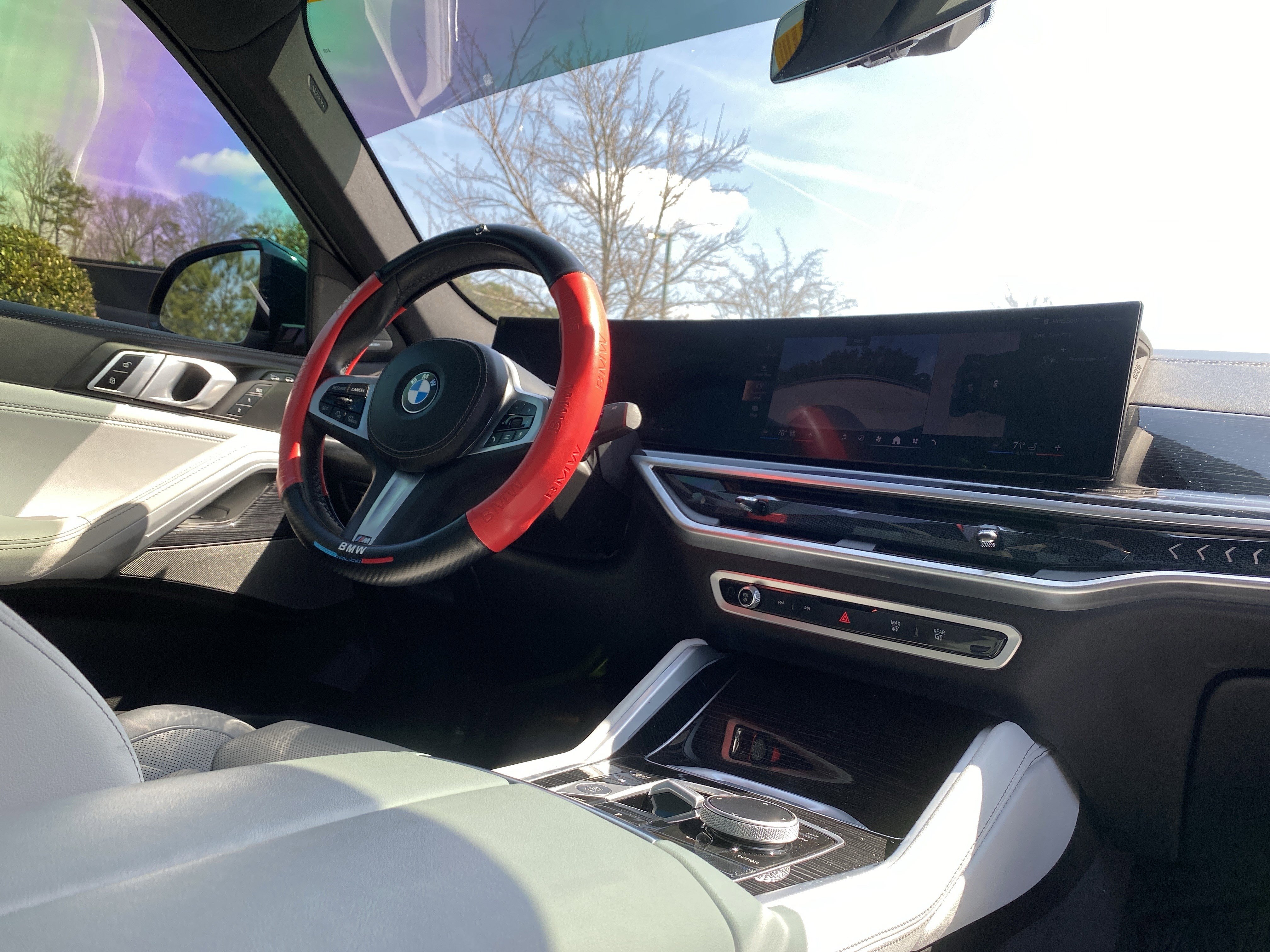 Used 2024 BMW X6 xDrive40i w/ M Sport Professional Package image 6