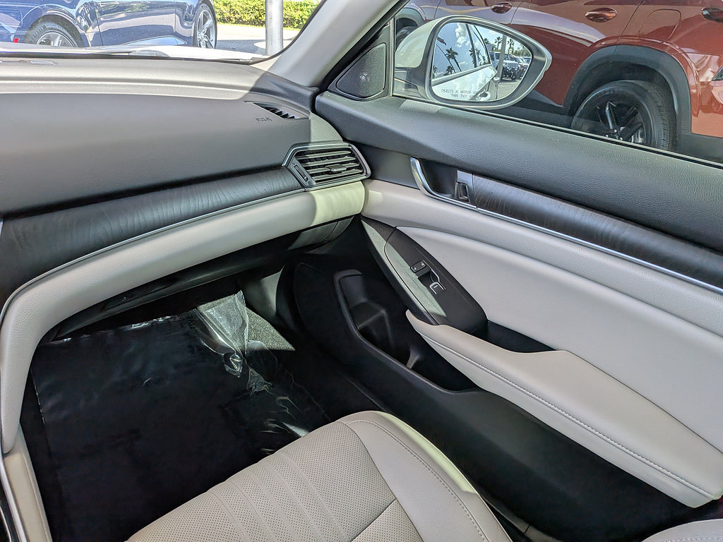 Used 2020 Honda Accord EX-L image 15