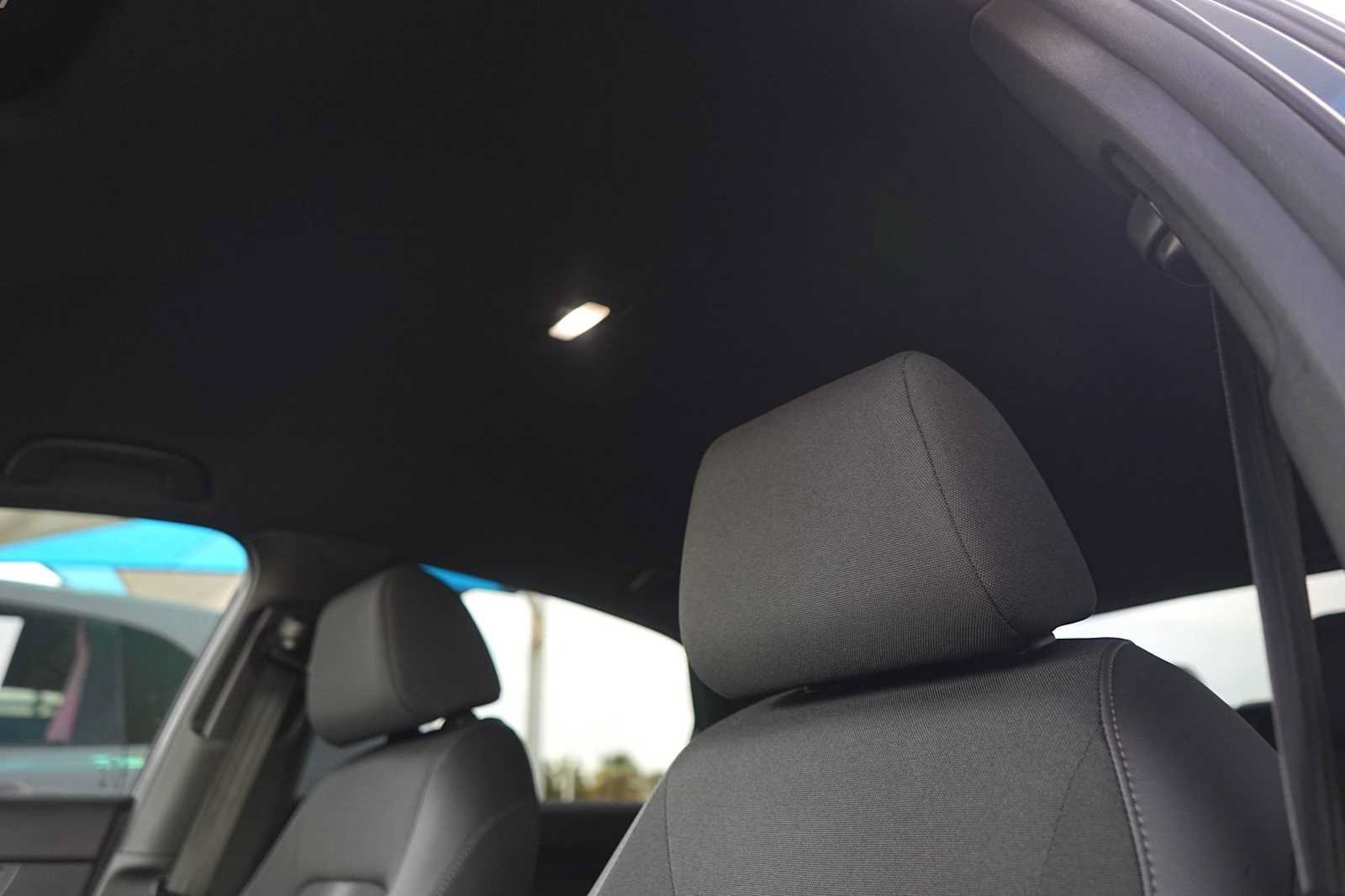 Used 2025 Honda Civic Sport image 26