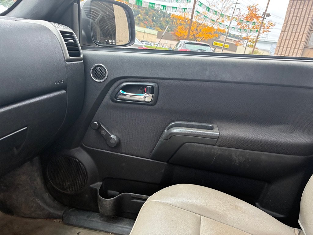 Used 2012 Chevrolet Colorado W/T RWD image 12