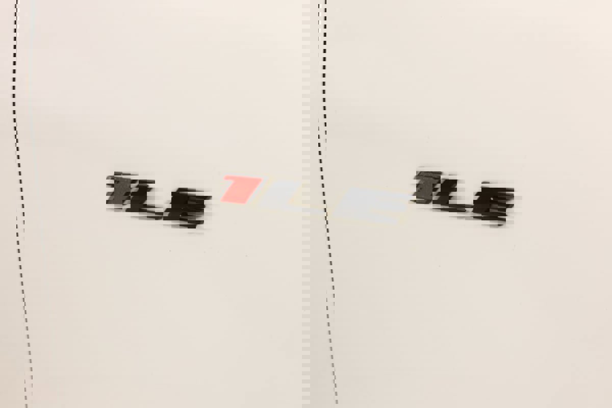 Used 2021 Chevrolet Camaro SS image 15