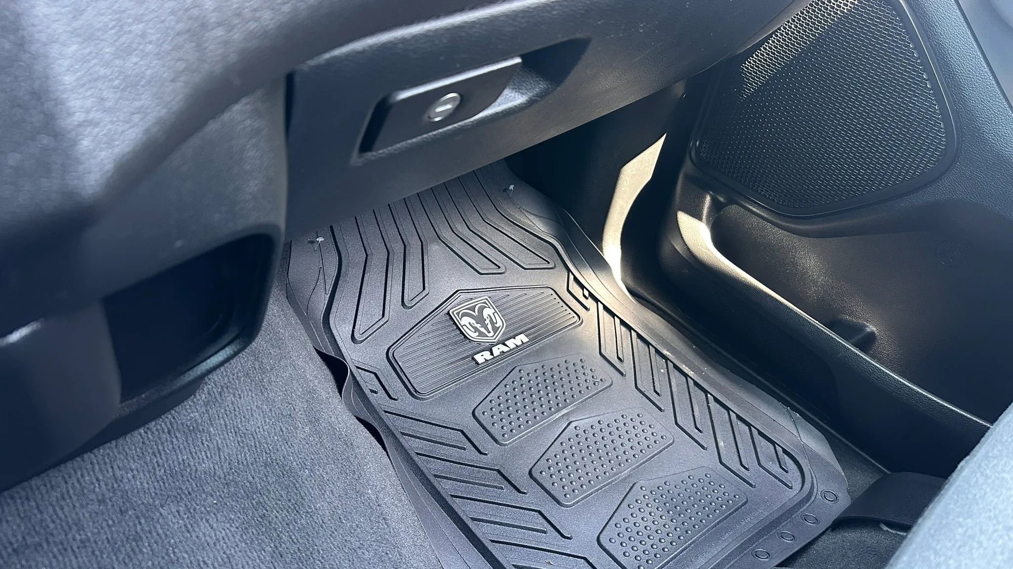 Used 2019 RAM 1500 Big Horn AWD/4WD image 20