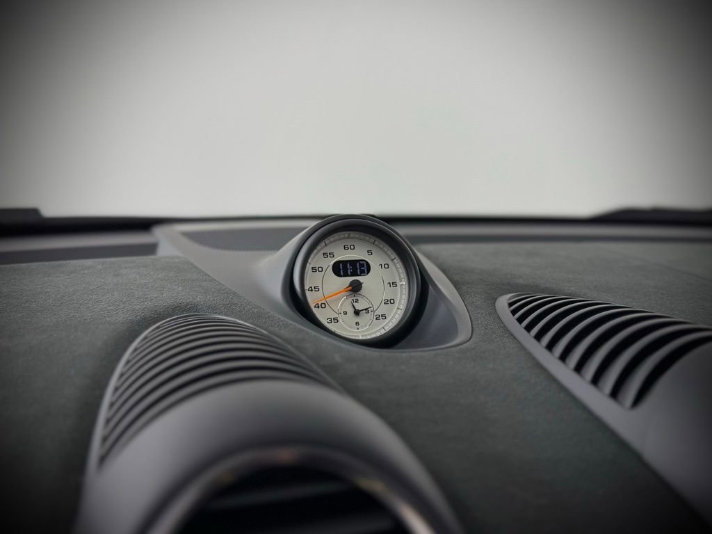 Certified 2024 Porsche 718 Boxster Spyder RS image 28