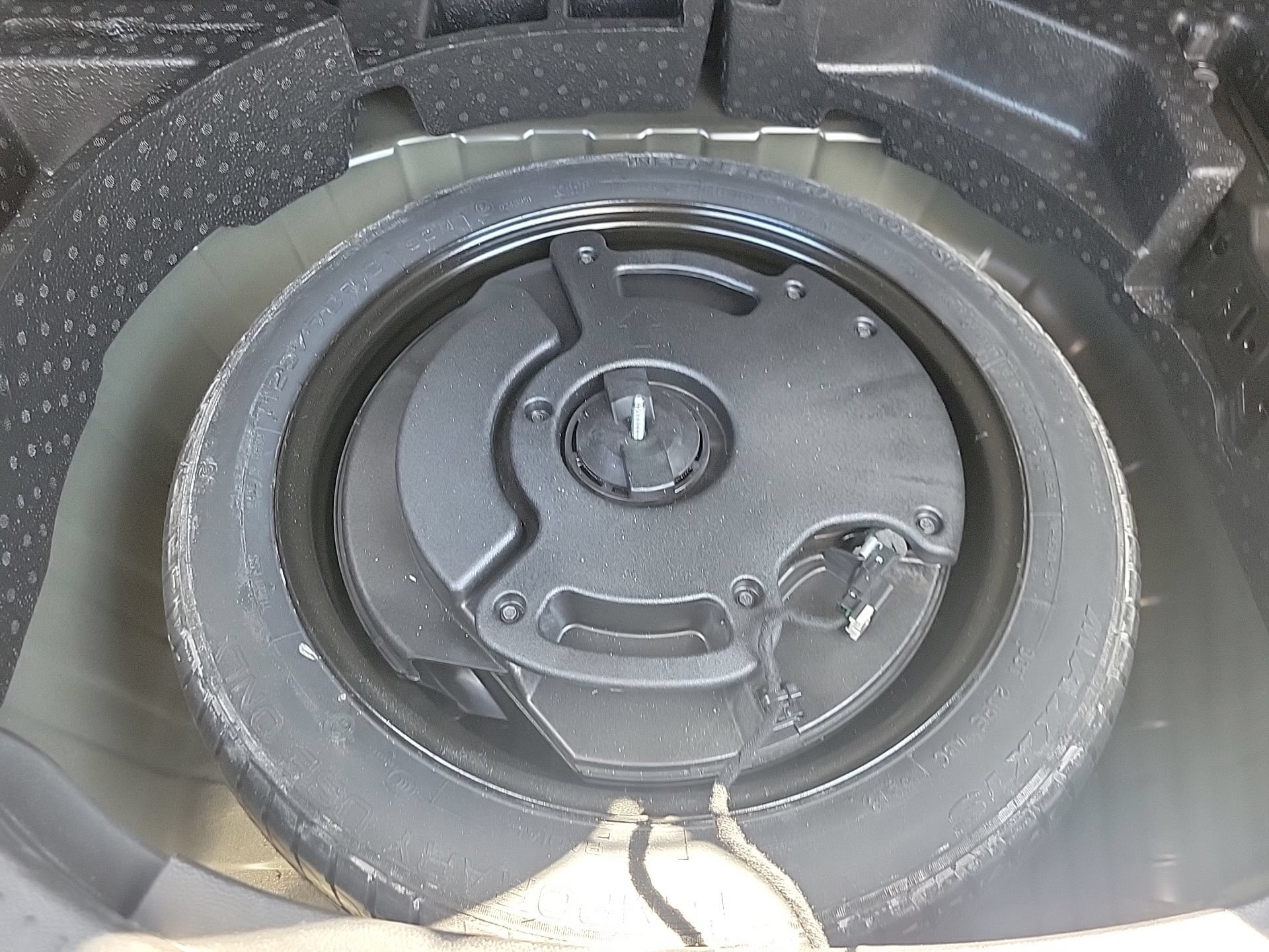 Used 2019 Buick Encore Preferred FWD image 16